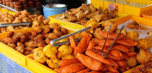 Little-India-Street-Food-Snacks[1]